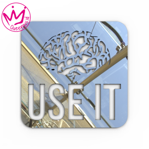 Akrilik Dekorasi/Hiasan Dinding Brain USE IT/USET IT Brain - Custom Ukuran Akrilik 2mm Laser Cutting Modern Queenous.id